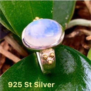 925 STERLING SILVER & GENUINE GEMSTONE RING